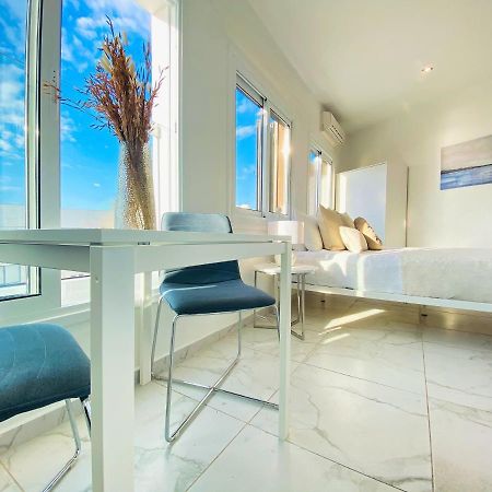 Апартаменты Phaedrus Living : Luxury Flat Lighthouse 75 Пафос Экстерьер фото
